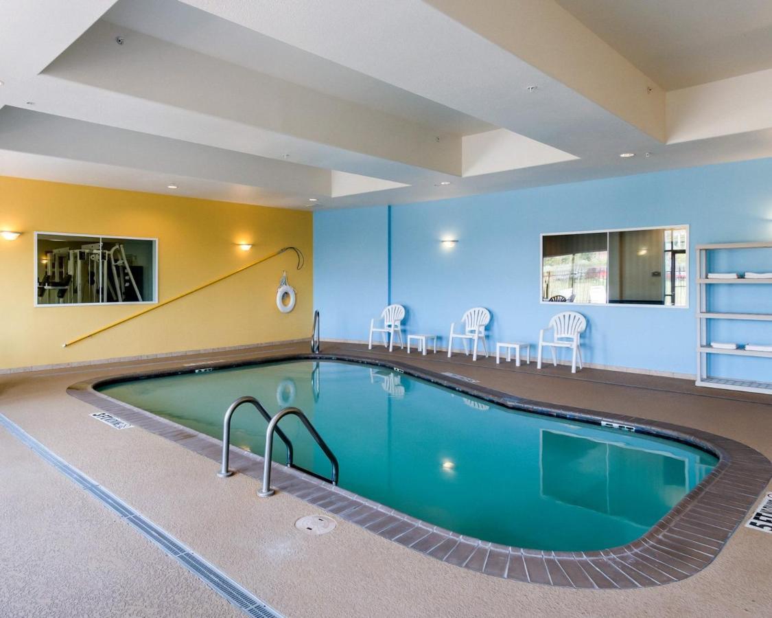 Comfort Suites Palestine Εξωτερικό φωτογραφία