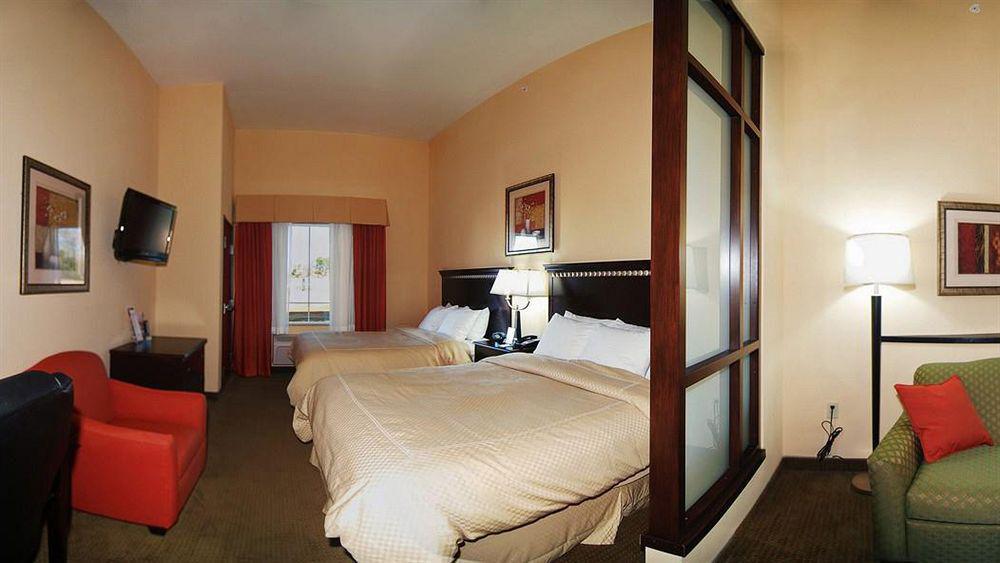 Comfort Suites Palestine Εξωτερικό φωτογραφία